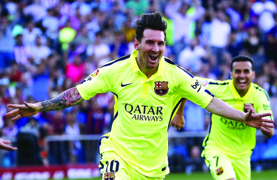 "■ ميسي صانع الربيع في كاتالونيا  |  رويترز"