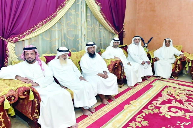 "■ جانب من المعزين"