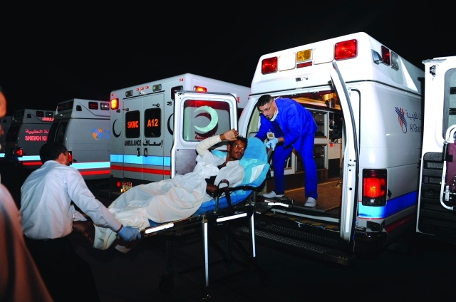 "تقديم إسعافات فورية للجرحى"