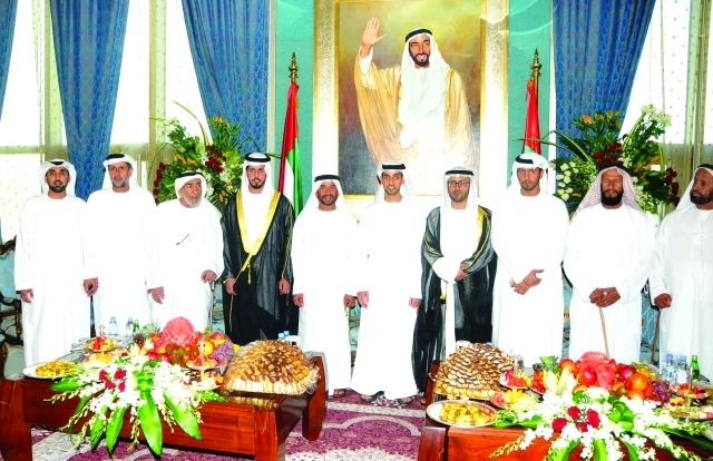 "■ سرور بن محمد وخالد بن زايد خلال حضورهما أفراح المنصوري | وام"