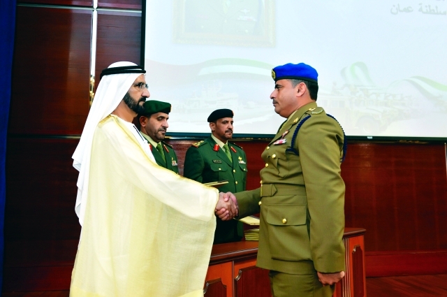"■ وخلال تكريم الضباط"