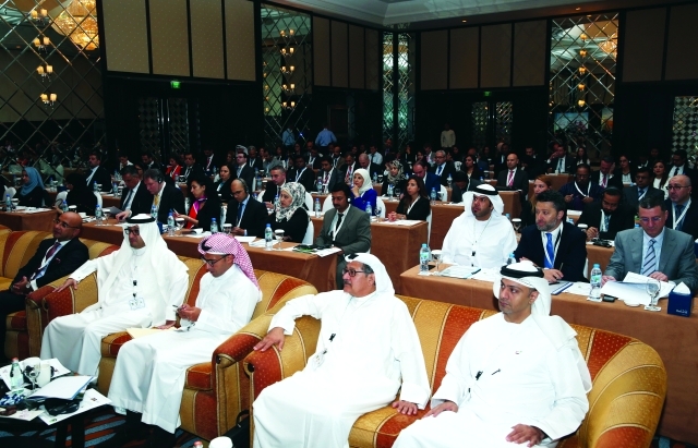 "■ مؤتمر التأمين الصحي يبحث اتجاهات القطاع  |  تصوير: ناصر بابو"