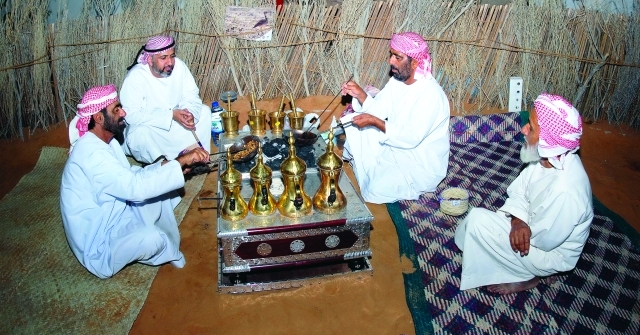 "■ اللهجة ترعرعت وتطورت في المجالس"