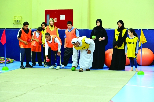 "■ المؤتمر يحث على مشاركة الأسر مع أبنائهم من ذوي الإعاقة في الأنشطة الرياضية | البيان"