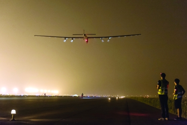 "■ عبور المحيط الهادئ الأكثر صعوبة بين 12 مرحلة | البيان"