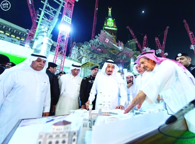 "Ⅶ .. ويطلع على مخططات مشروع التوسعة | واس"