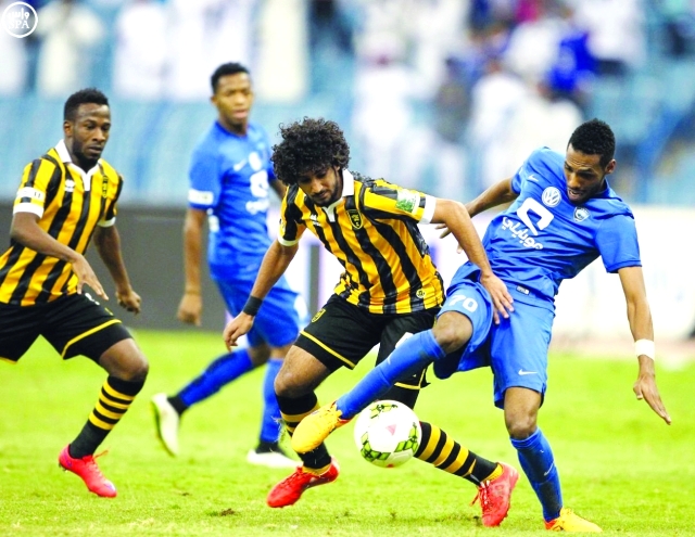 "■ الهلال يبلغ النهائي بعد فوزه بأربعة أهداف على اتحاد جدة | البيان"