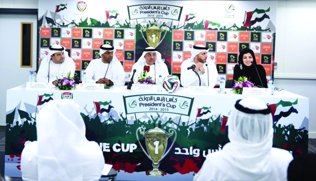 "■ من المؤتمر الصحافي لرعاة نهائي الكأس"