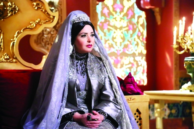 "■ صابرين في أحد مشاهد «أوراق التوت» | البيان"