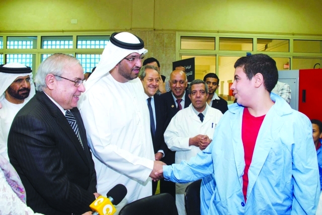 "■ سلطان الجابر يتفقد المشاريع | البيان"