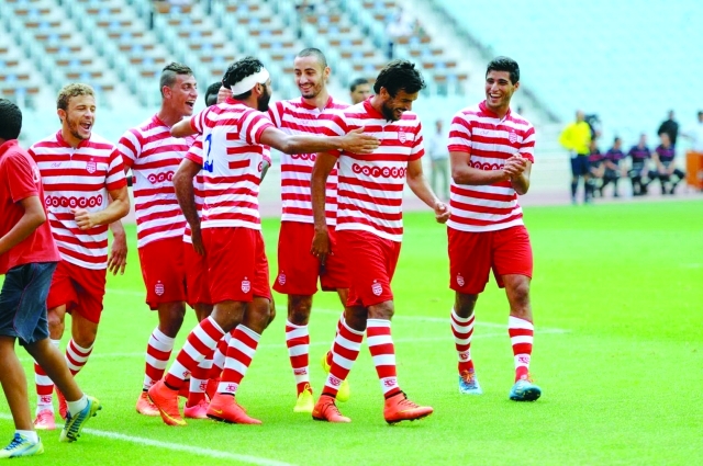 "■ فرحة لاعبي الإفريقي باللقب | البيان"
