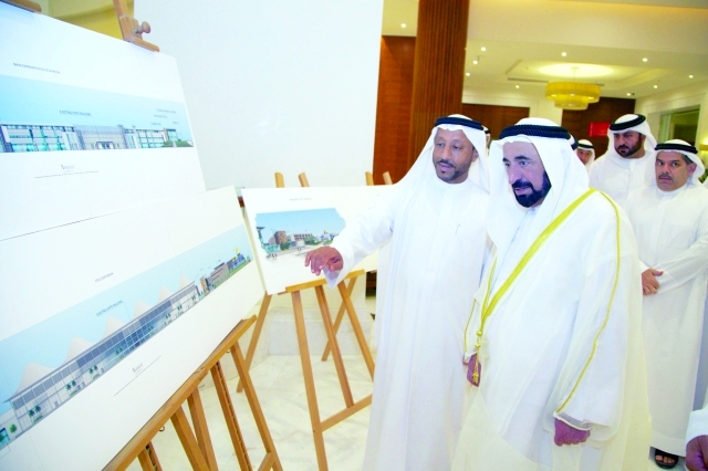 "■ رئيس الغرفة يطلع سموه على المشاريع المستقبلية | البيان"