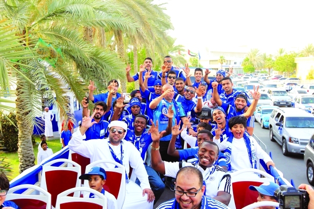 "■ لاعبو النصر خلال مشاركتهم في المسيرة | تصوير عاطف الغمري"