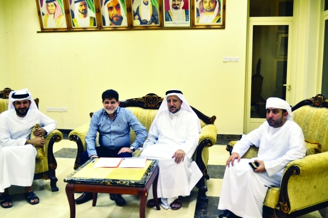 "■ الجرمن والفورة والظاهري خلال التعاقد مع المدرب | البيان"