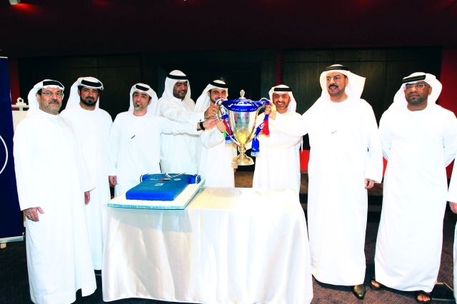 "■ مركز دبي للإحصاء يحتفي بالكأس بحضور عبد الله بوعميم"