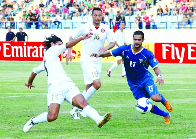 "■ من لقاء سابق بين منتخب الكويت ولبنان | البيان"