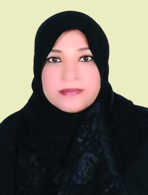 "■ منى سعيد هلال"