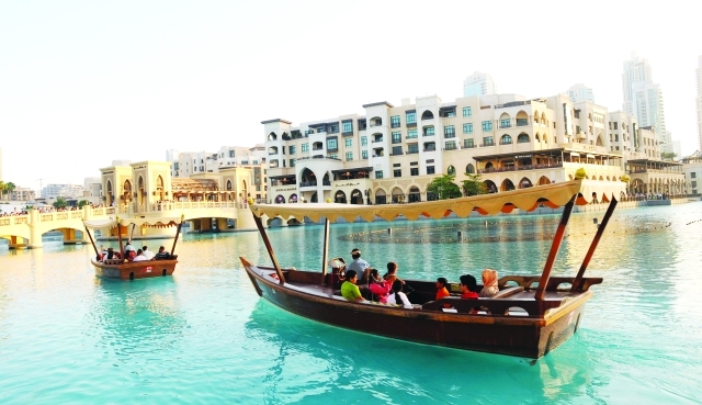"العبرات السياحية"