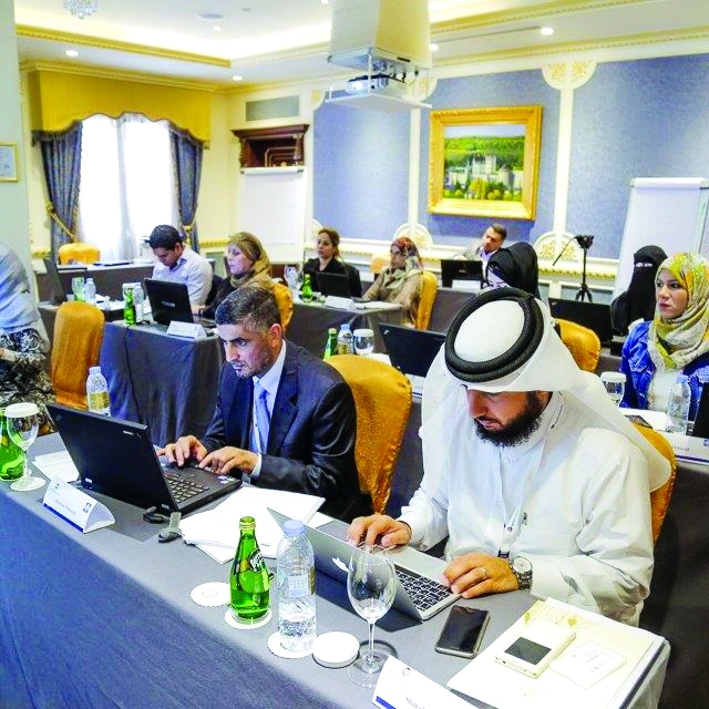 "■ مشاركون في ورشة العمل الإقليمية | البيان"