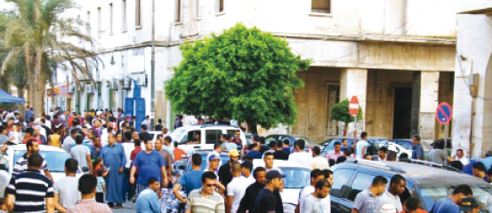 الليبيون يستقبلون الصيام بالأزمات