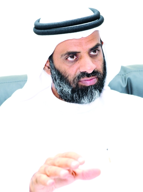 "حمد الرحومي"