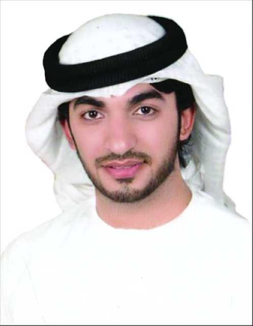 "■ علي الياسي"