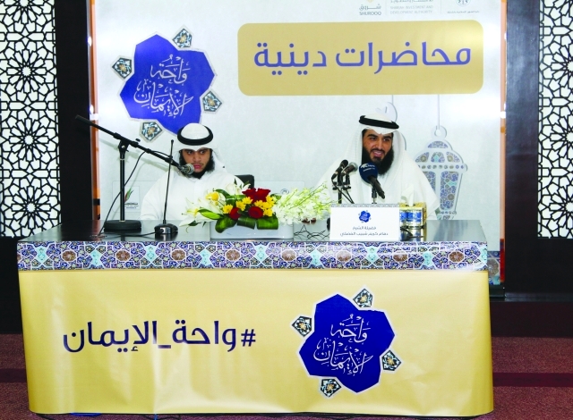 «واحة الإيمان» في جامع السلف الصالح بالشارقة ومسجد عمر بن الخطاب بخورفكان