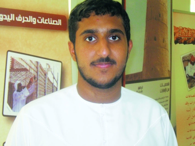 "سلطان سيف"