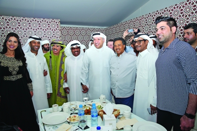 "■ نجوم «روتانا» يجتمعون حول مائدة السحور | البيان"