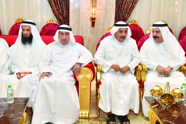 "عبدالرحيم العلي وأحمد النصيرات وجانب من الحضور"