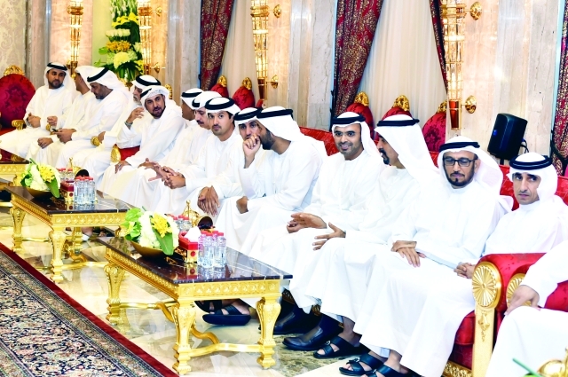 "■ سعيد بن مكتوم وبو ملحه والمري ولوتاه وهلال المري وعيسى كاظم وخليفة سليمان"