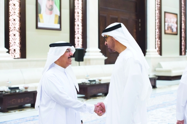 "■ وعلي عبيد"