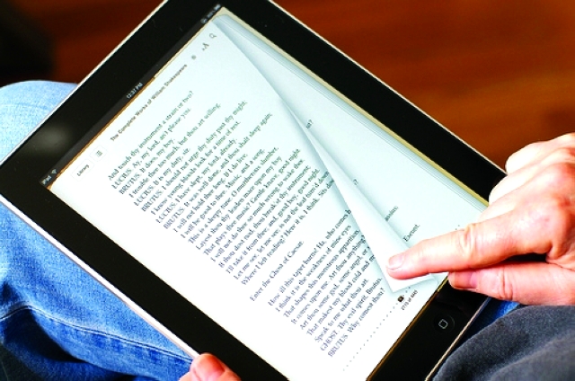 «أبل» تخسر معركة الكتاب الإلكتروني