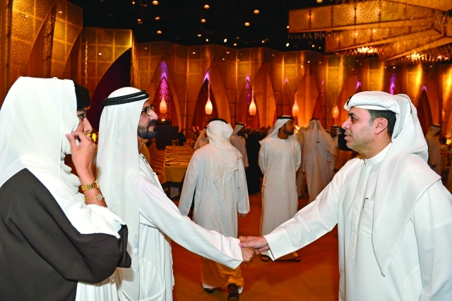"وظاعن شاهين"