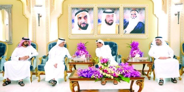 "النعيمي بحضور ولي عهده خلال استقبال بن فهد والمنصوري | وام"