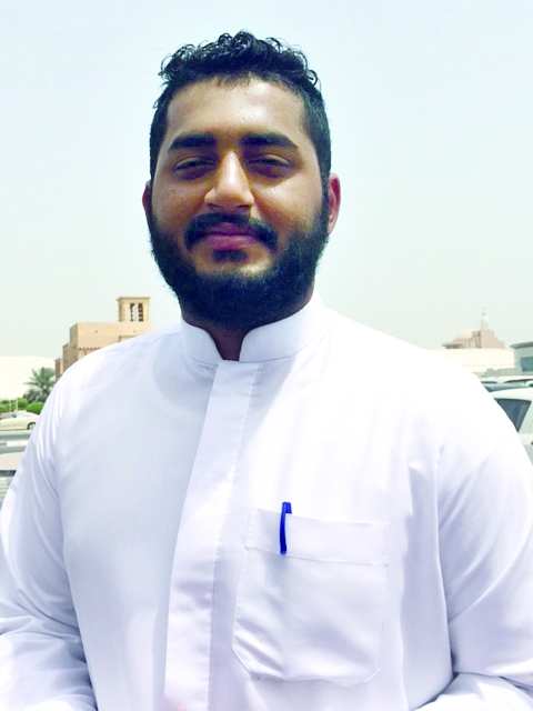 "عبد الله علي"