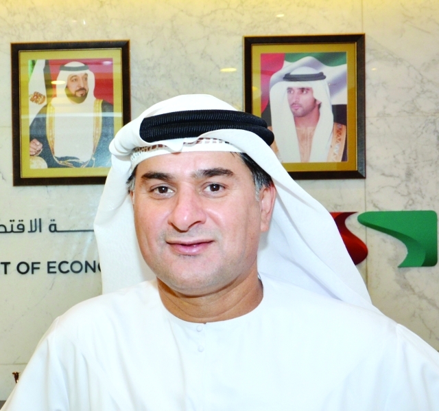 "■ وليد عبد الملك"