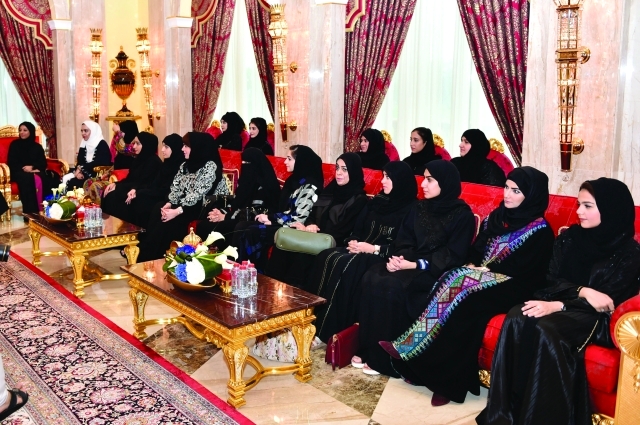 "جانب من المتفوقات"