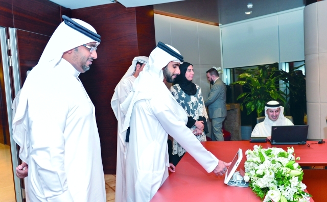 "■ منصور بن محمد يطلق الموقع الإلكتروني بحلته الجديدة | من المصدر"