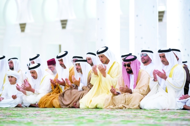 "■ سيف وطحنون ومنصور وحامد وذياب وعبد الله بن زايد وزايد بن عبد الله"