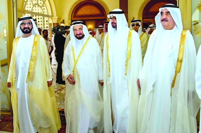 "Ⅶ محمد بن راشد ومحمد بن زايد وسلطان القاسمي وسعود المعلا وعمار النعيمي ومنصور وعبد الله بن زايد"