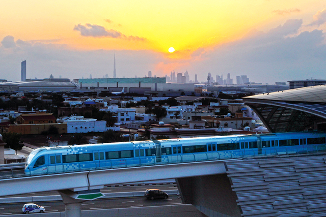 إكونومست تتوقع 3.6% متوسطاً للنمو