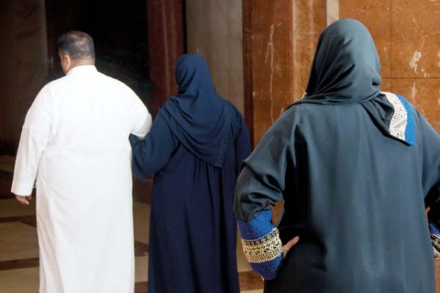 الشيطانة خطفت زوج شقيقتها.. فكيف كانت النهاية؟!