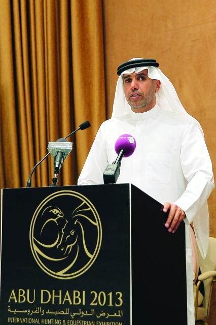 "محمد خلف المزروعى"
