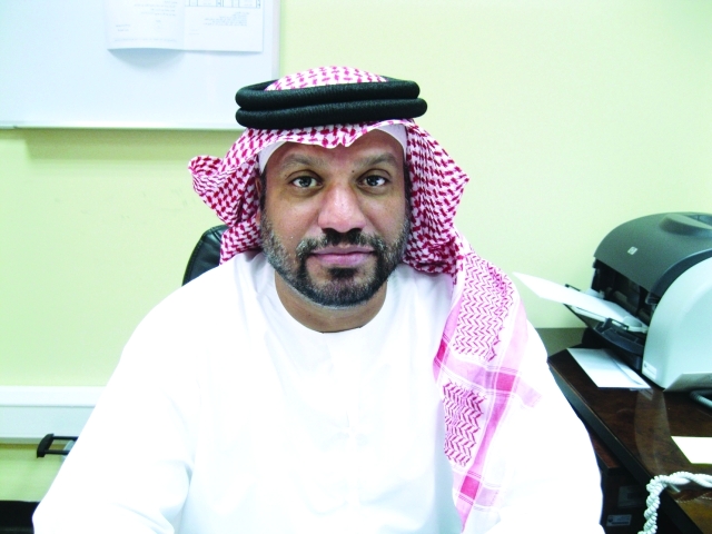 "■ عمر عبد العزيز"