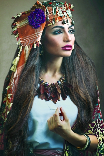 "■ رفيعة الهاجسي"