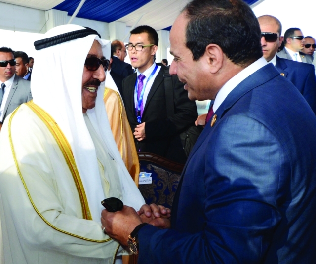 "■ الرئيس المصري خلال استقبال صباح الأحمد | كونا"