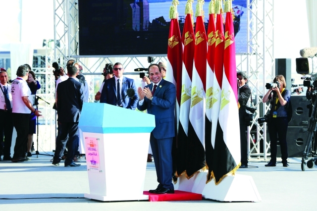 "عبد الفتاح السيسي يلقي كلمة الافتتاح"
