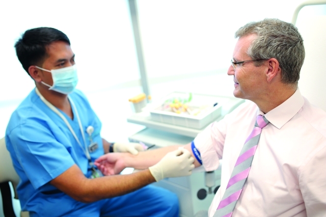 "■ مراكز فحص الإقامة تلعب دوراً محورياً في سلامة الصحة العامة | من المصدر"