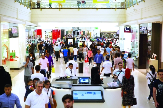 "■ مهرجان الصيف موسم عروض جذابة | البيان"